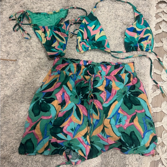 Hello Molly Azure Set - Picture 2 of 7